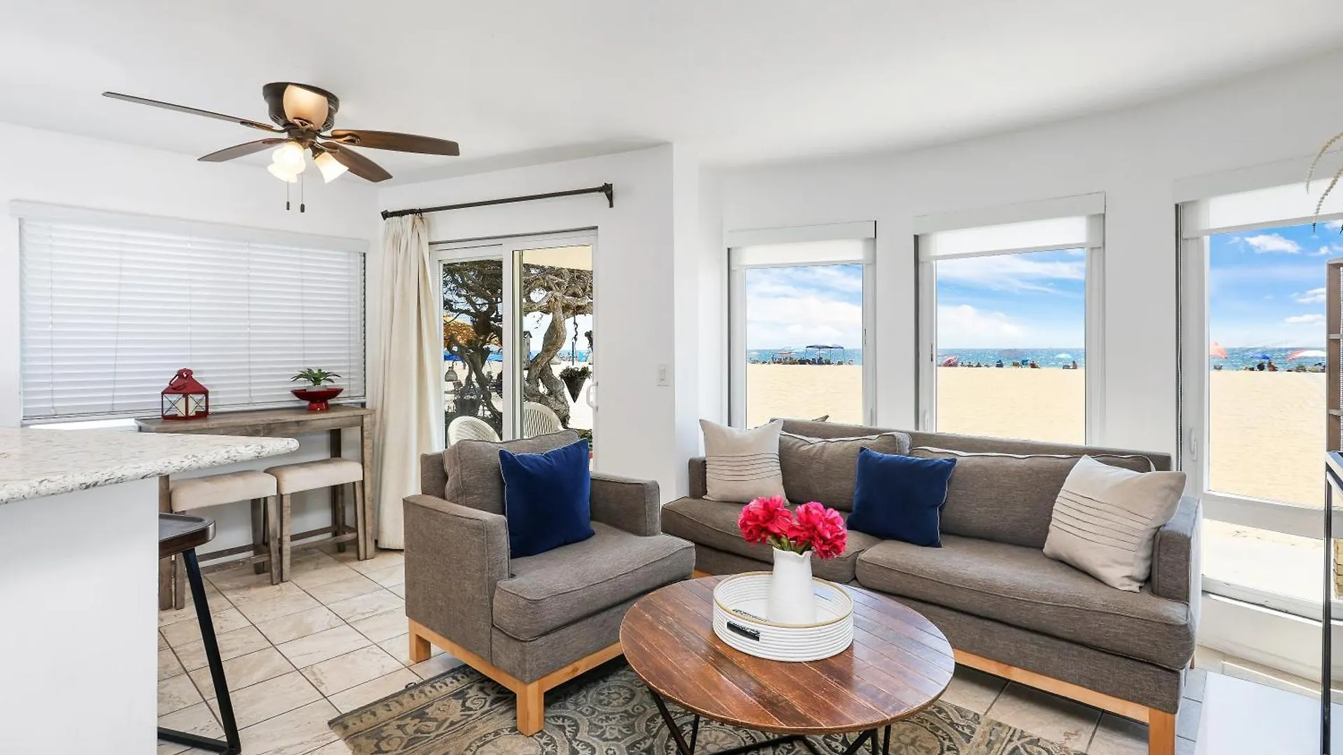Seashore Sun And Fun - On Beach Newport Beach United States