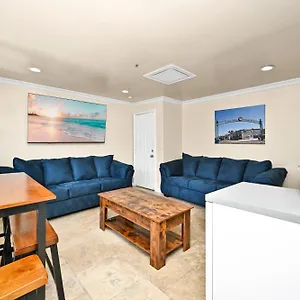  Holiday home 514 E Oceanfront B